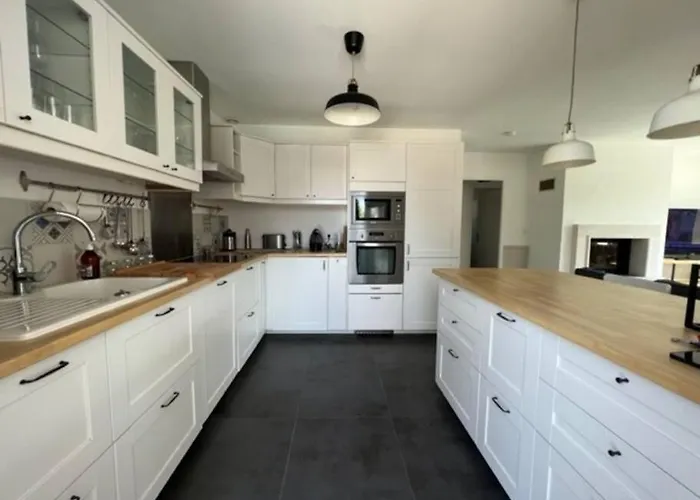 Maison Moderne Avec Piscine Villa